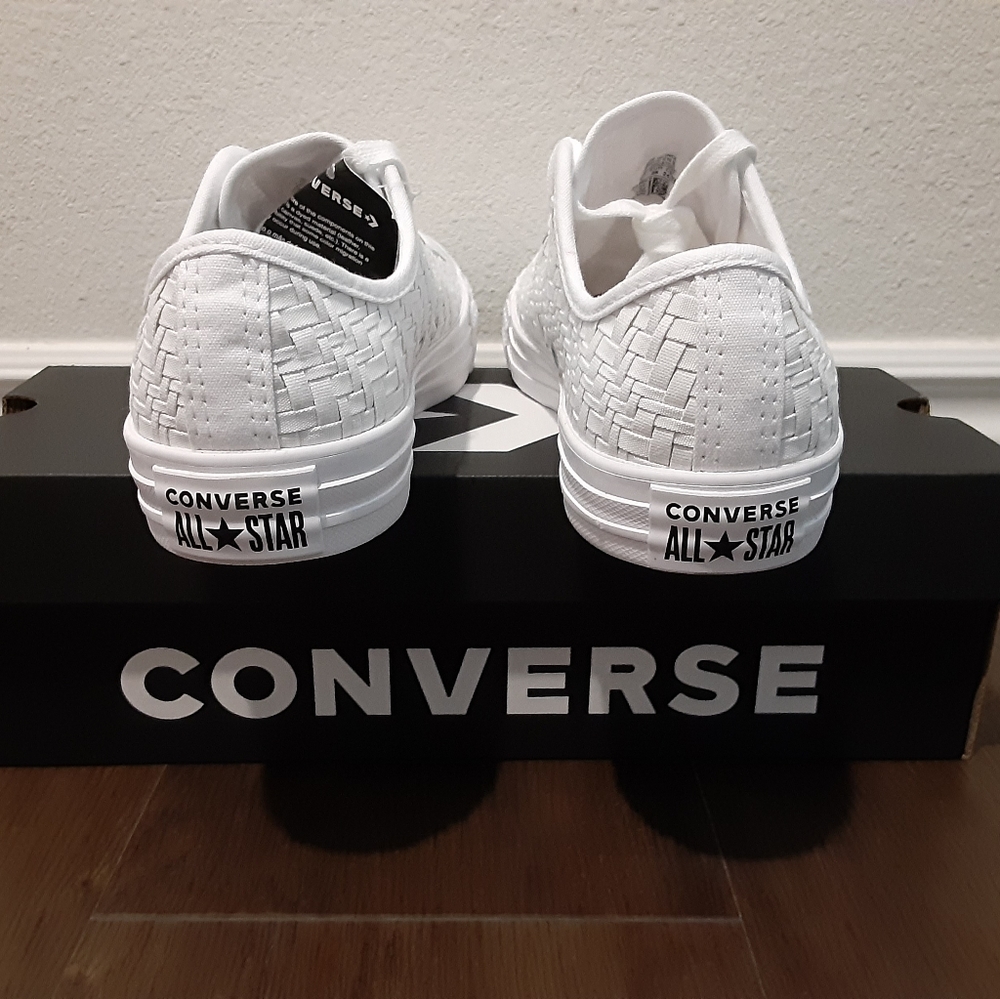 Converse - Picture 3 of 4